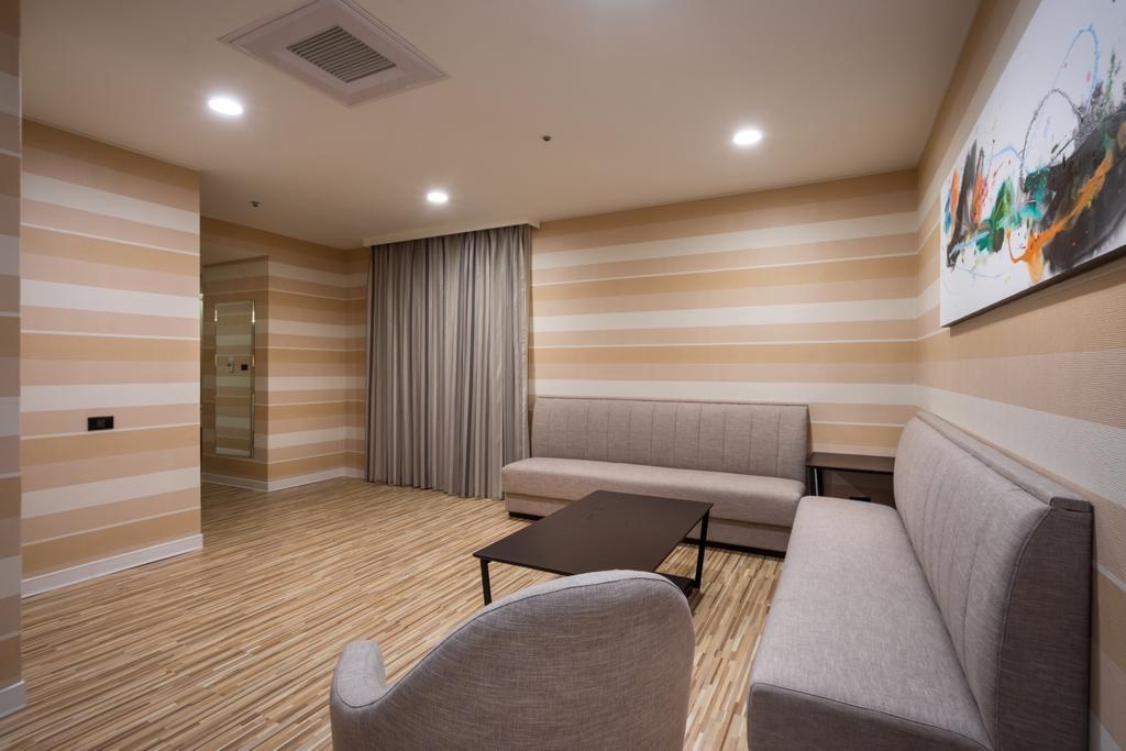 Wemeet Hotel Pingtung Kültér fotó