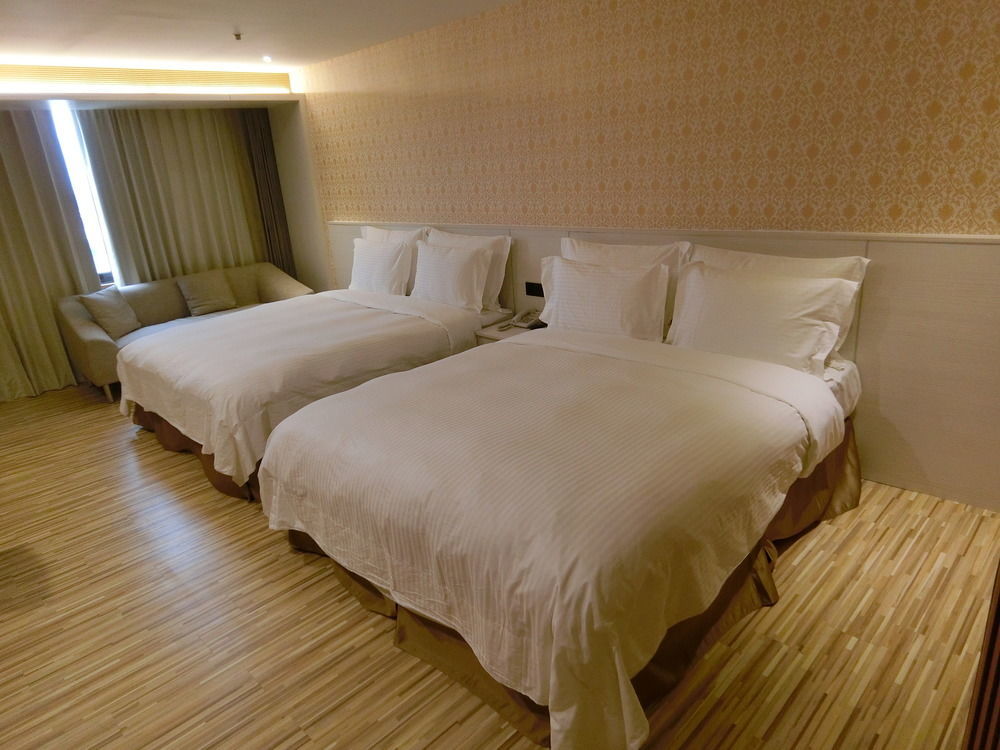 Wemeet Hotel Pingtung Kültér fotó